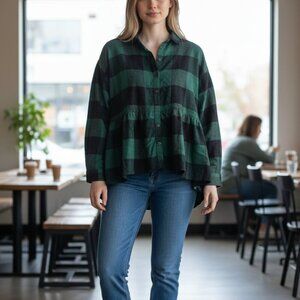 American Eagle Outfitter Soft Flannel Babydoll Shirt in green black NWT size M